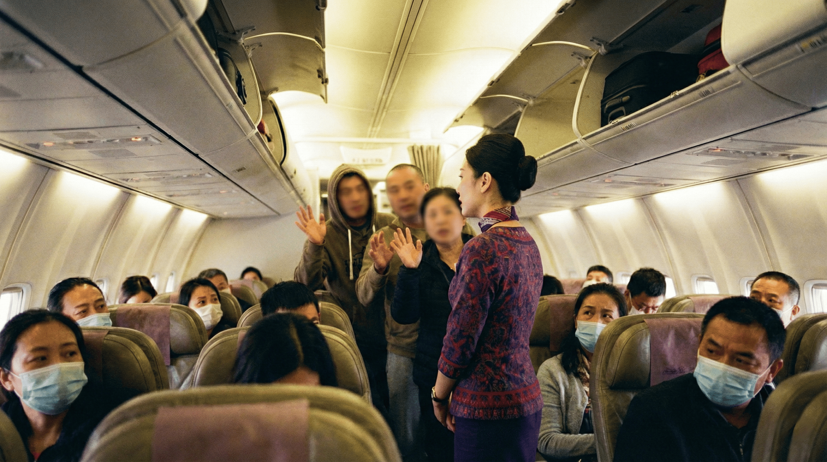 爸爸氣到走人、媽媽崩潰咆哮，華航空姐「一句話」神逆轉 封面圖